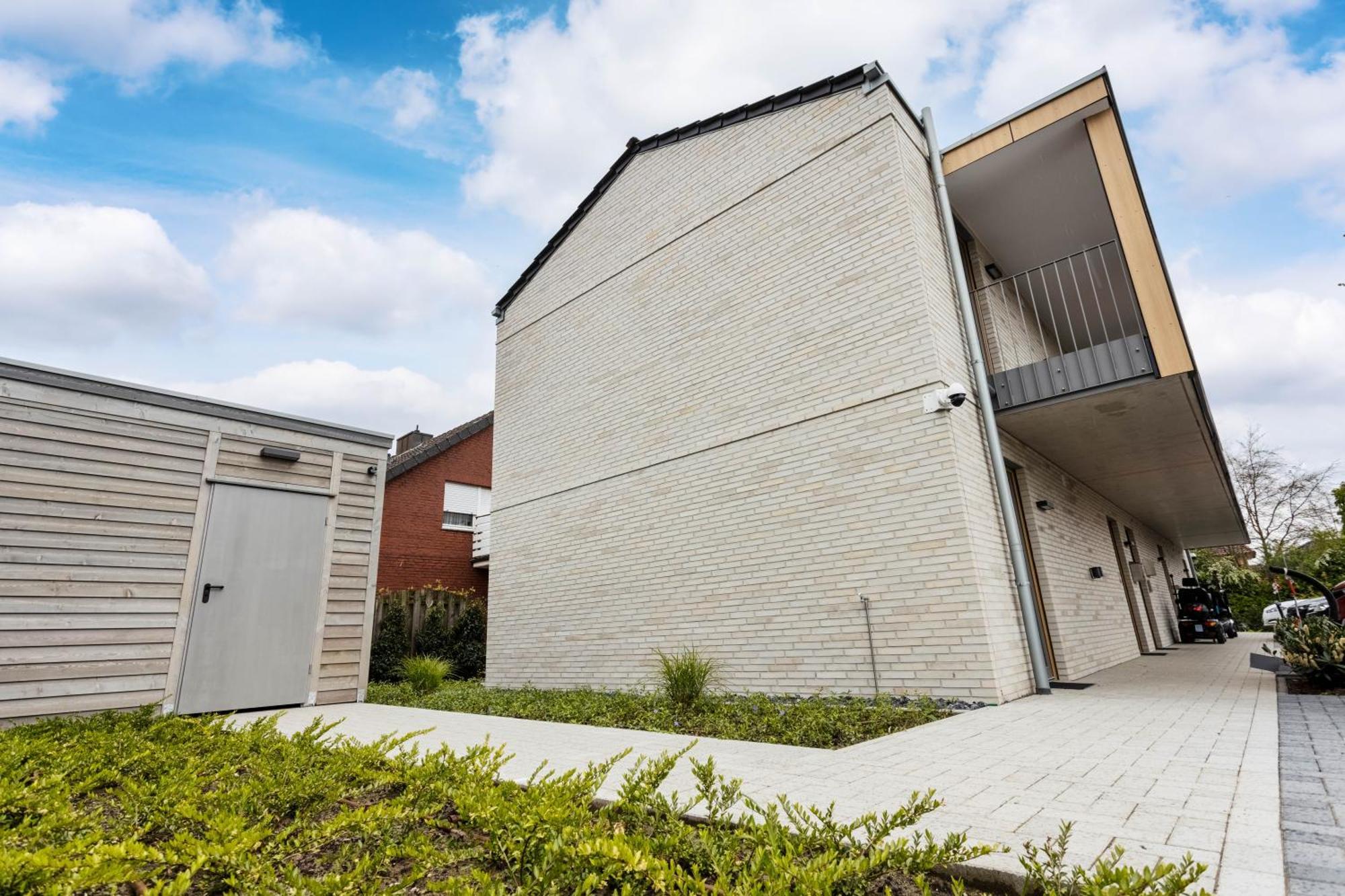 City-Apparte Boarding -Studios- Dein Flexibles Zuhause In Gronau غروناو المظهر الخارجي الصورة